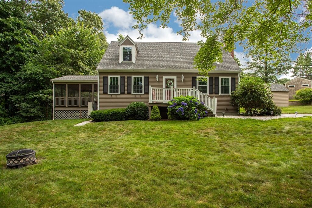 Property Photo:  3 State St  MA 01504 