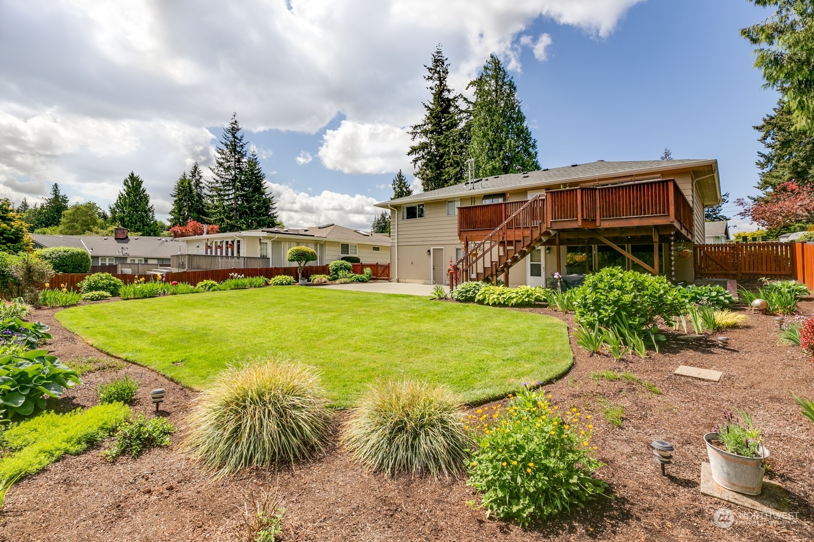 Property Photo:  343 View Ridge Drive  WA 98203 