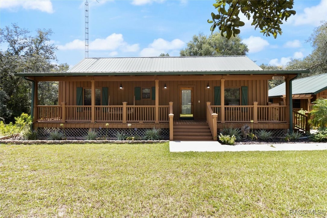 Property Photo:  10596 E Ashwood Lane  FL 34450 