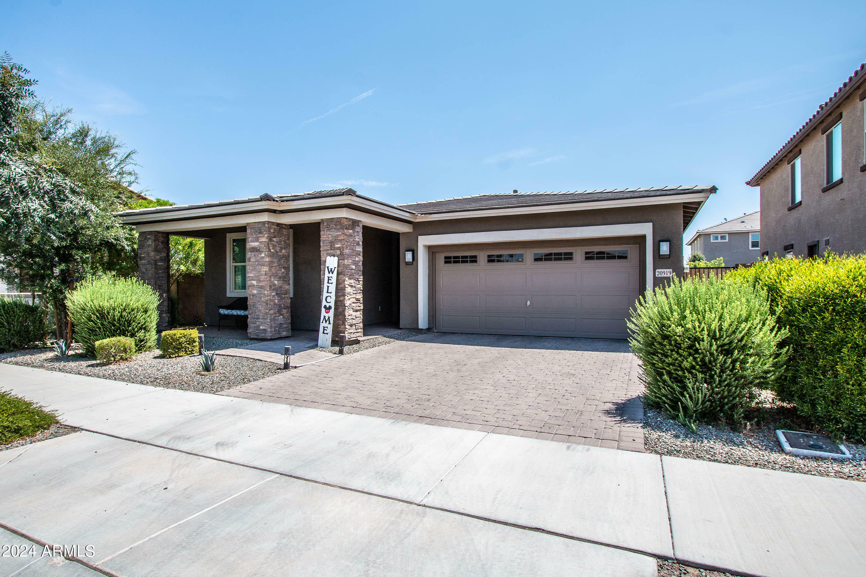 Property Photo:  20919 E Swan Drive  AZ 85142 