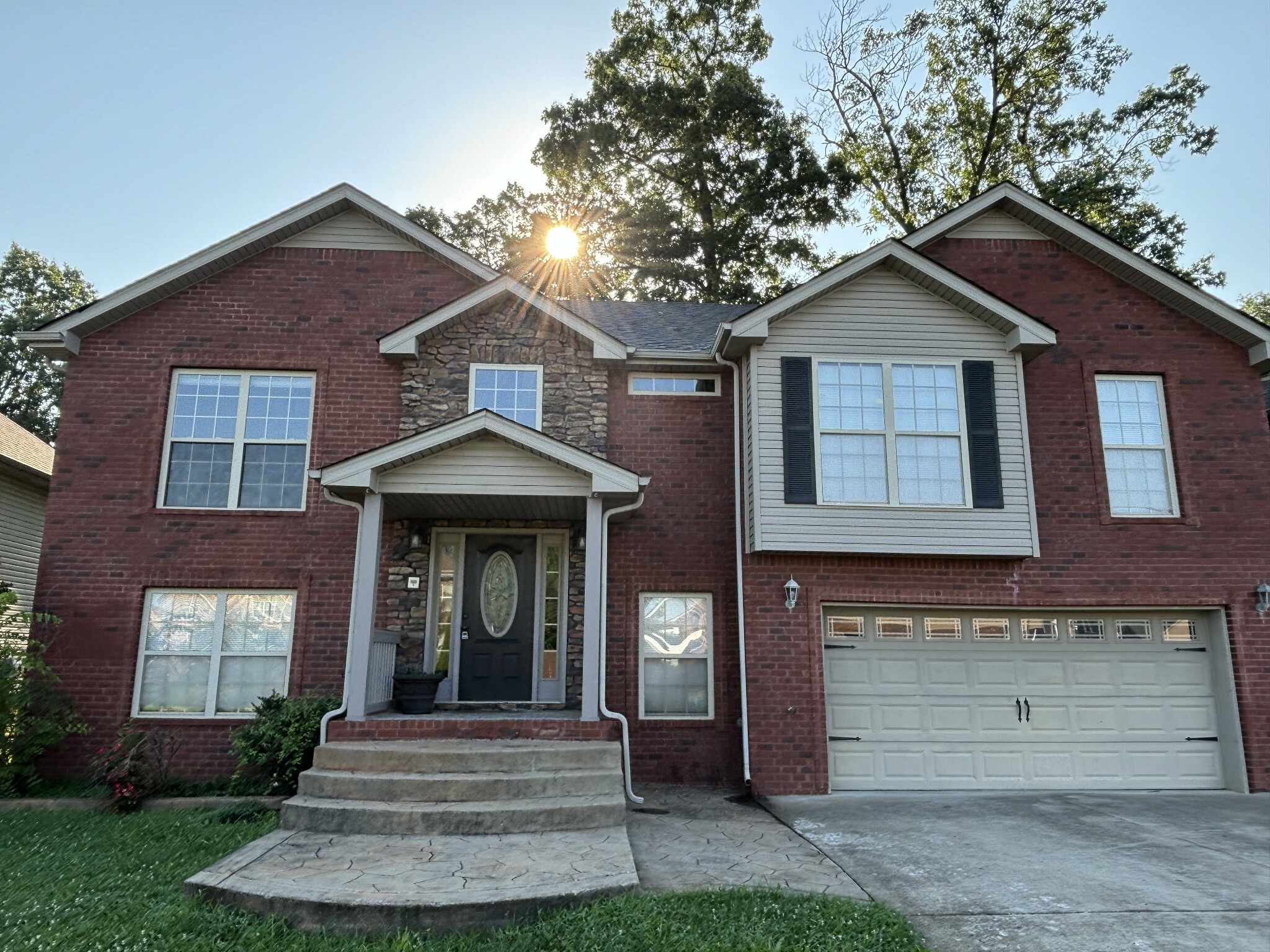 Property Photo:  1752 Apache Way  TN 37042 