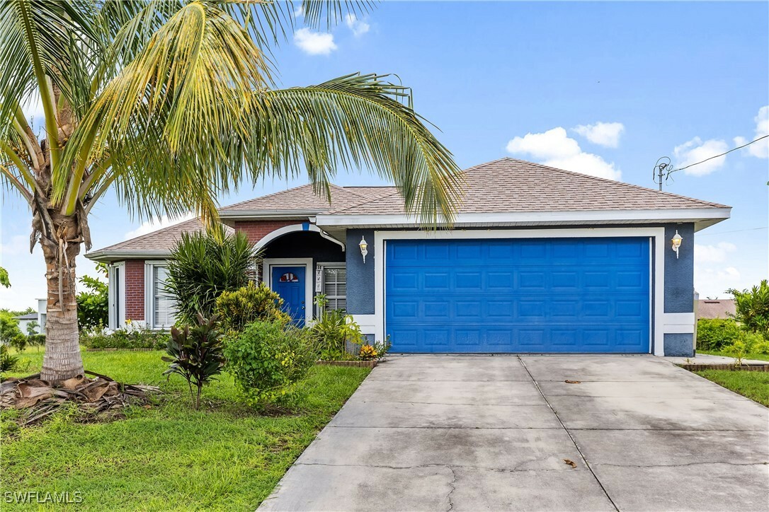 Property Photo:  3618 16th Street SW  FL 33976 