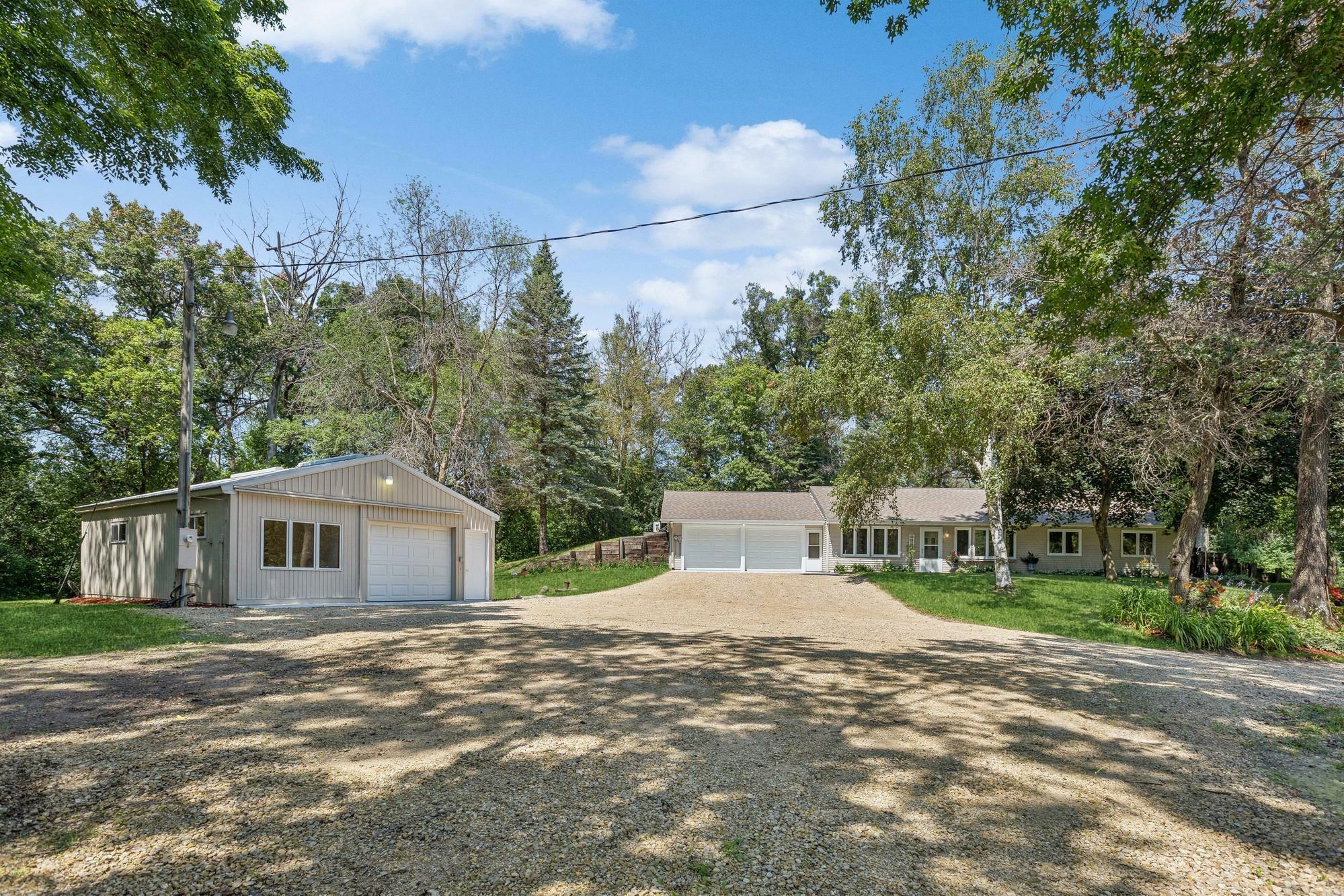 Property Photo:  26566 Pillsbury Avenue  MN 55044 