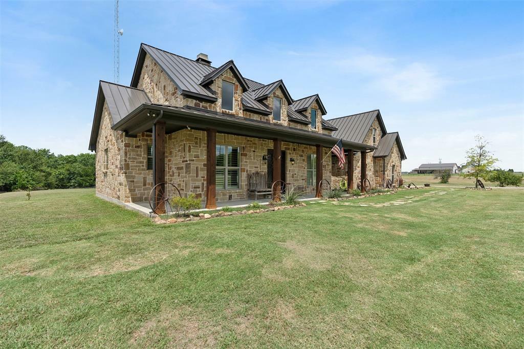 Property Photo:  4180 N Smith Road  TX 75087 