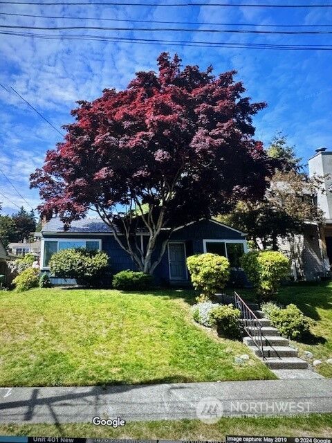 Property Photo: 6231 53rd Avenue NE WA 98115