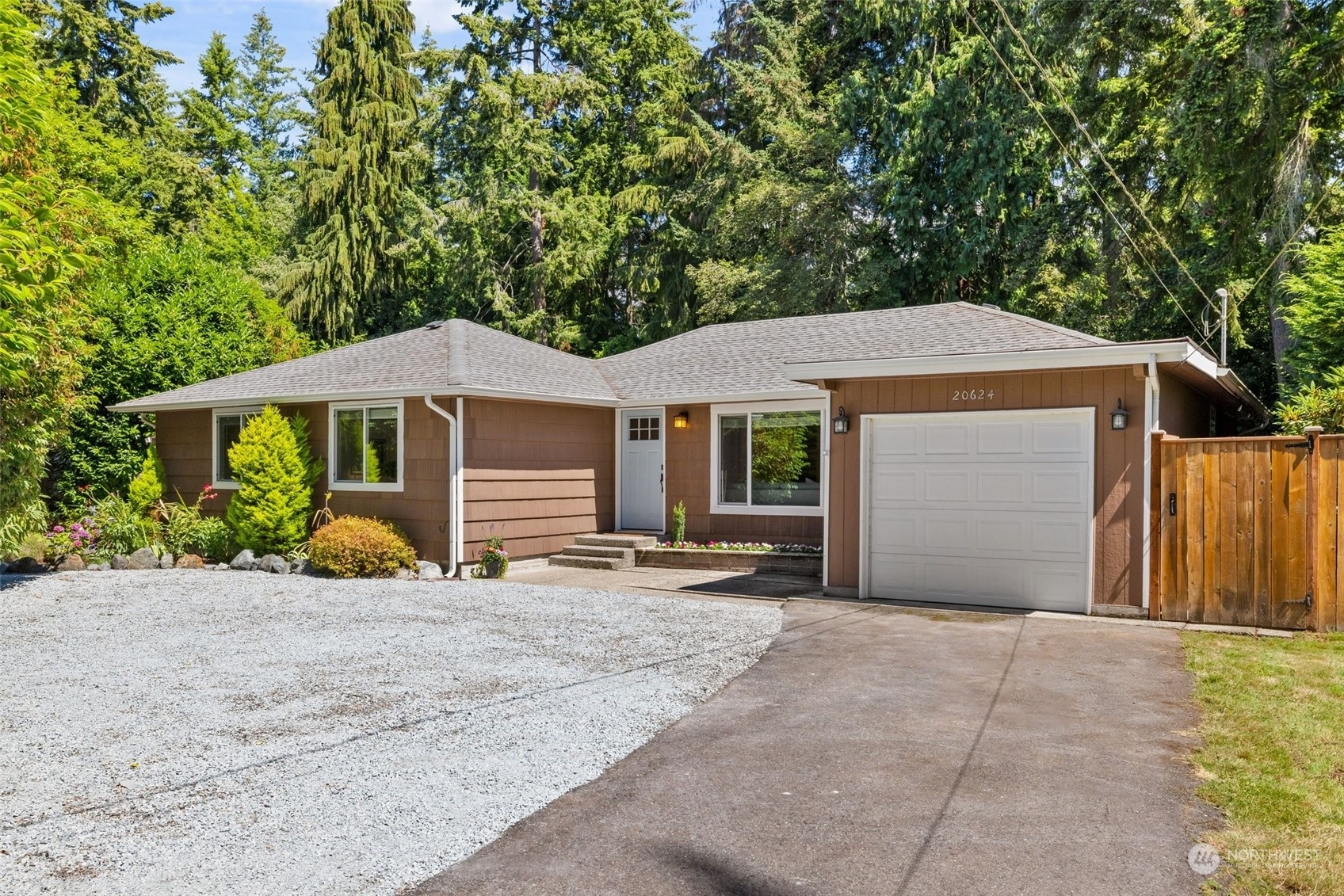Property Photo: 20624 Marine View Drive SW WA 98166