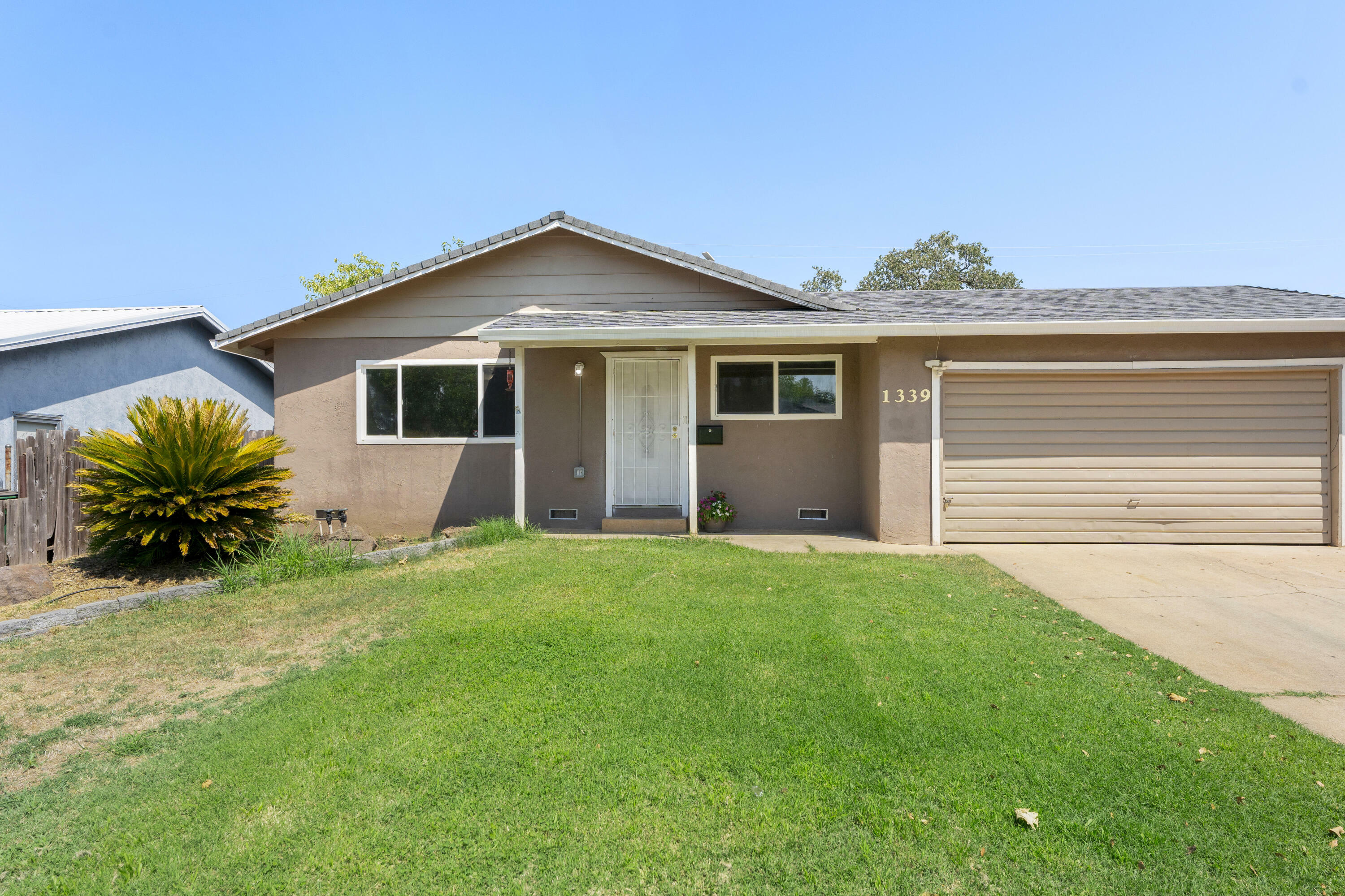 Property Photo:  1339 Hemlock Avenue  CA 96007 