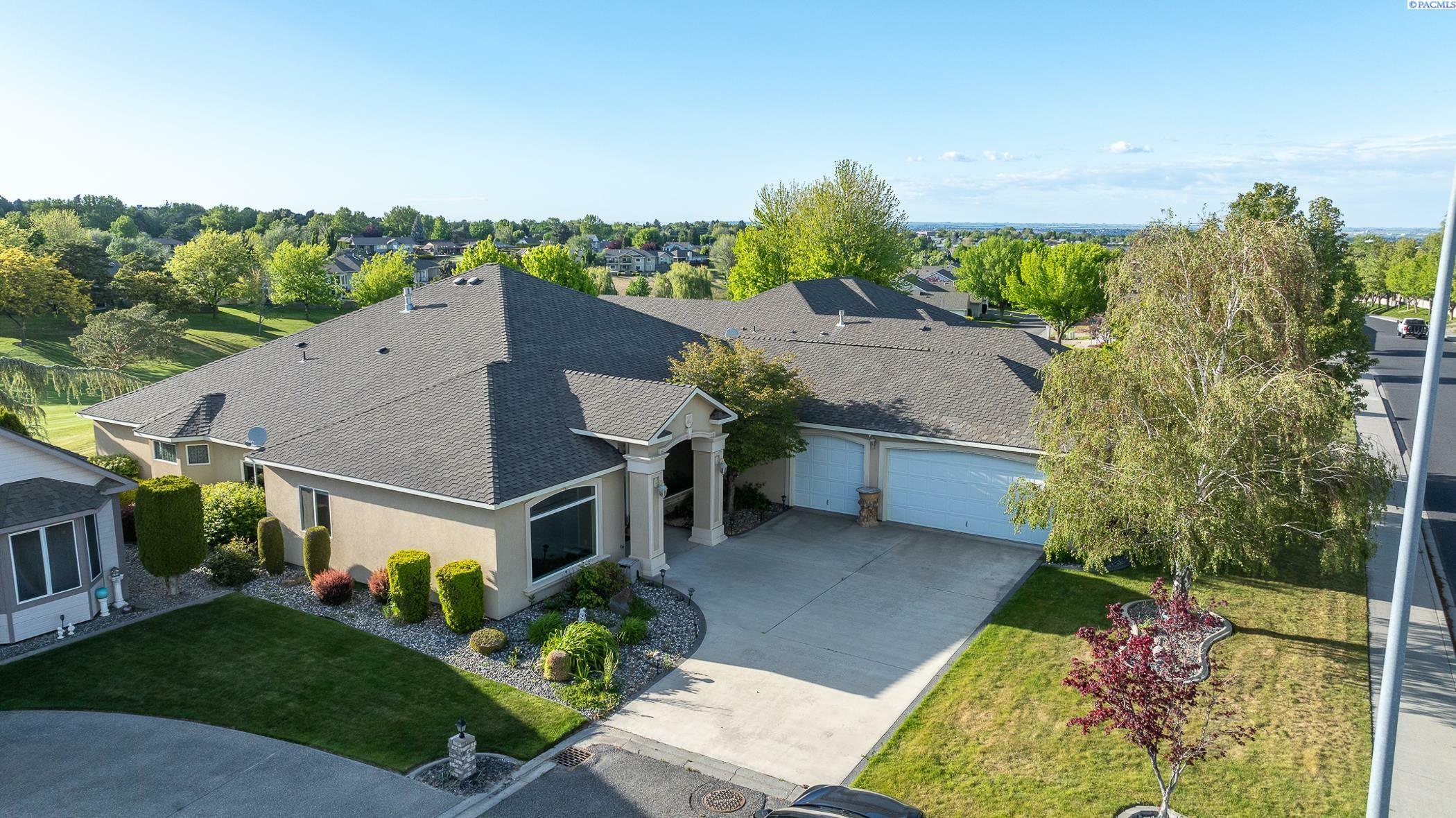 Property Photo:  1200 W Canyon Lakes Dr  WA 99337 