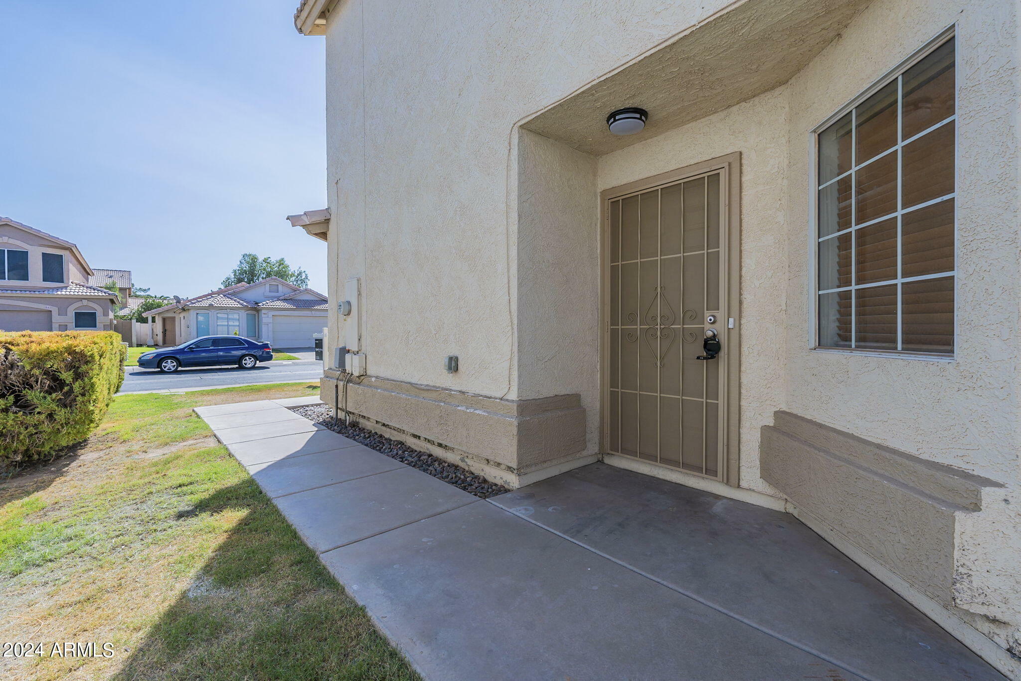 Property Photo:  840 N Bluejay Drive  AZ 85234 