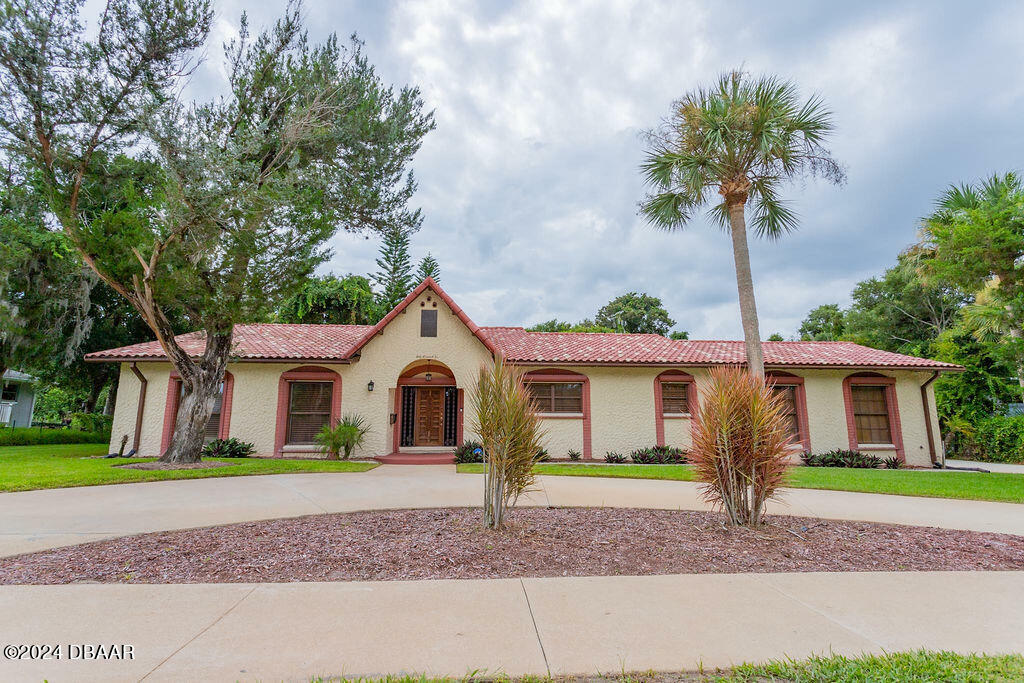 Property Photo:  40 Standish Drive  FL 32176 