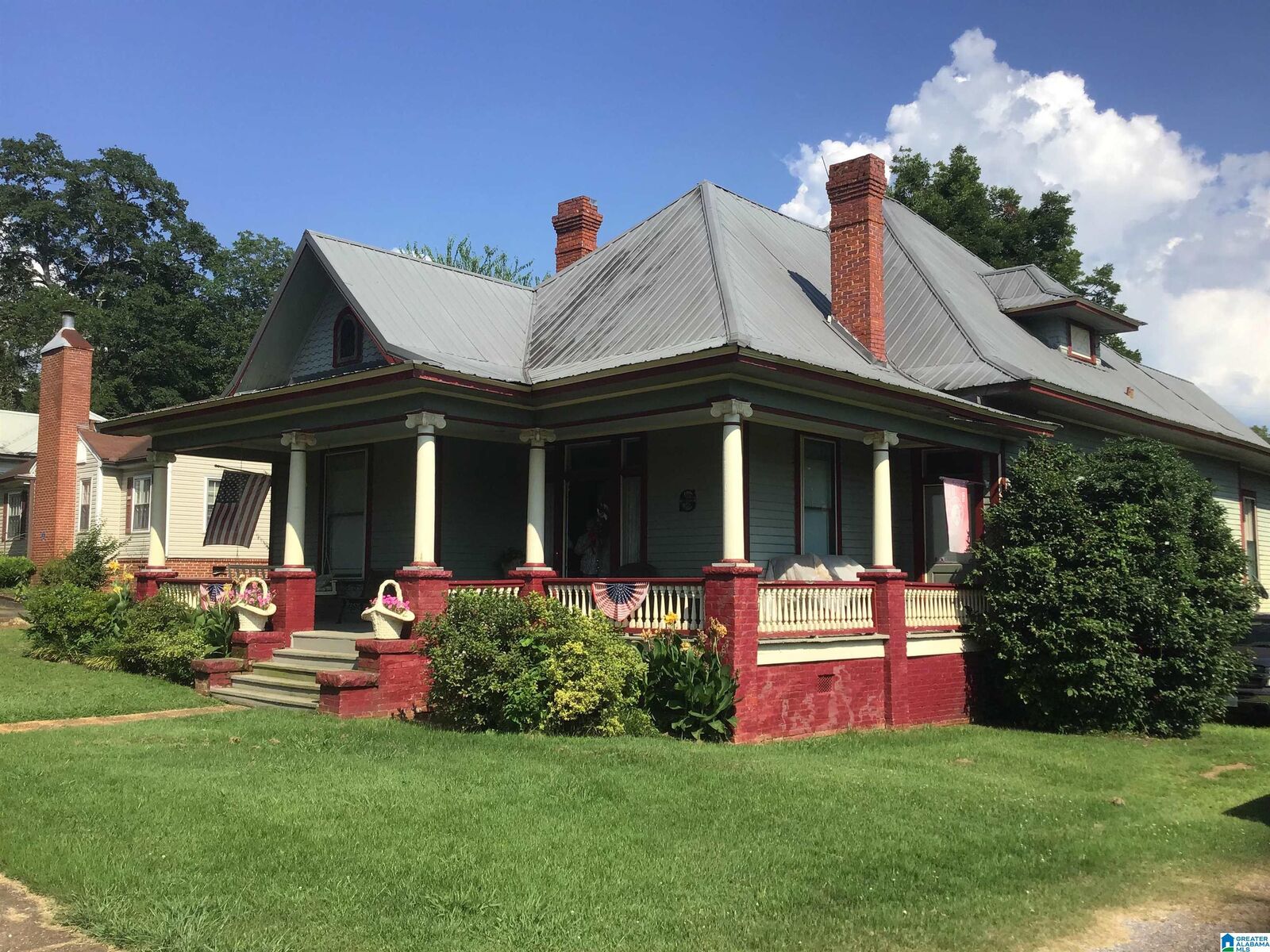 Property Photo:  603 North Street East  AL 35160 