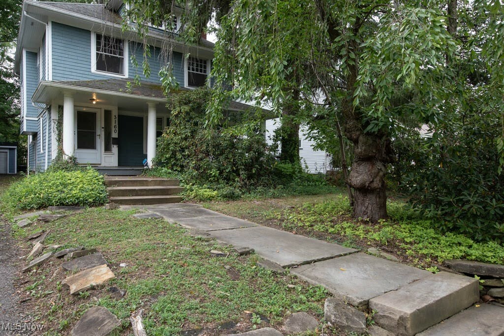 Property Photo:  3160 Essex Road  OH 44118 