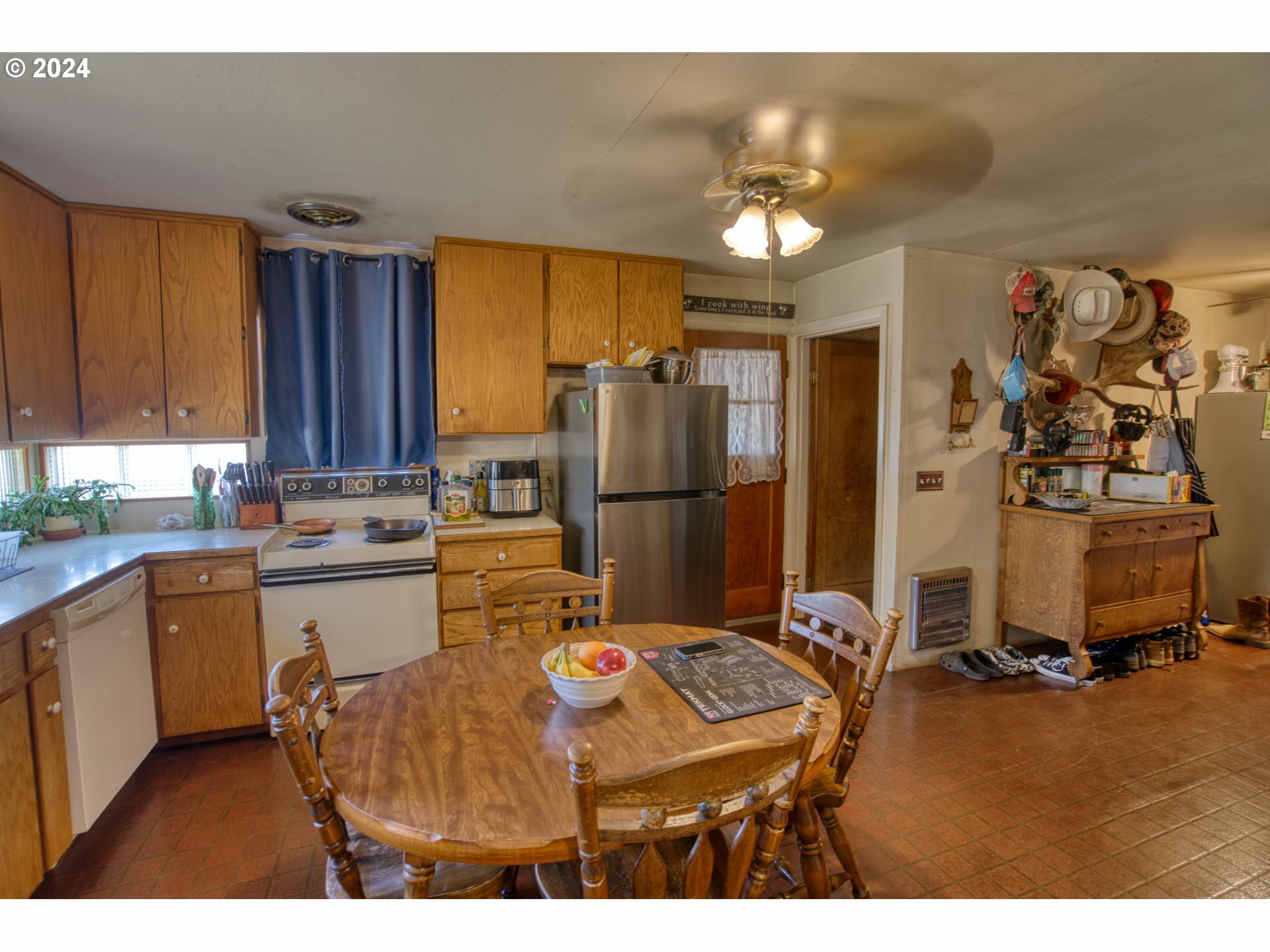 Property Photo: 290 Holter Rd WA 98620