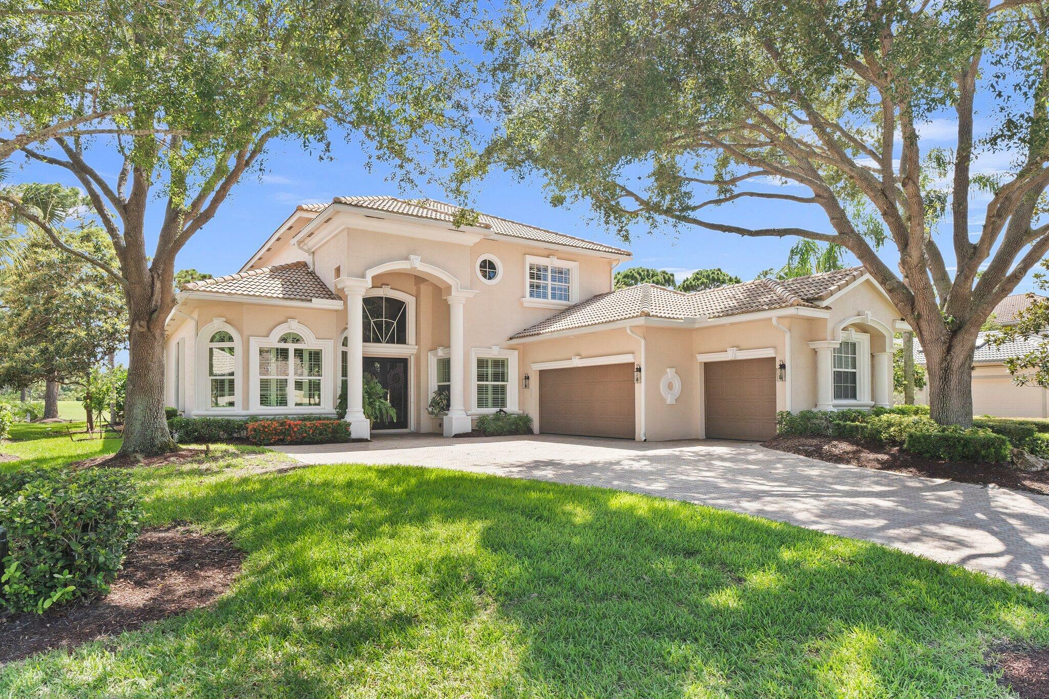 Property Photo:  10109 Spyglass Lane  FL 34986 