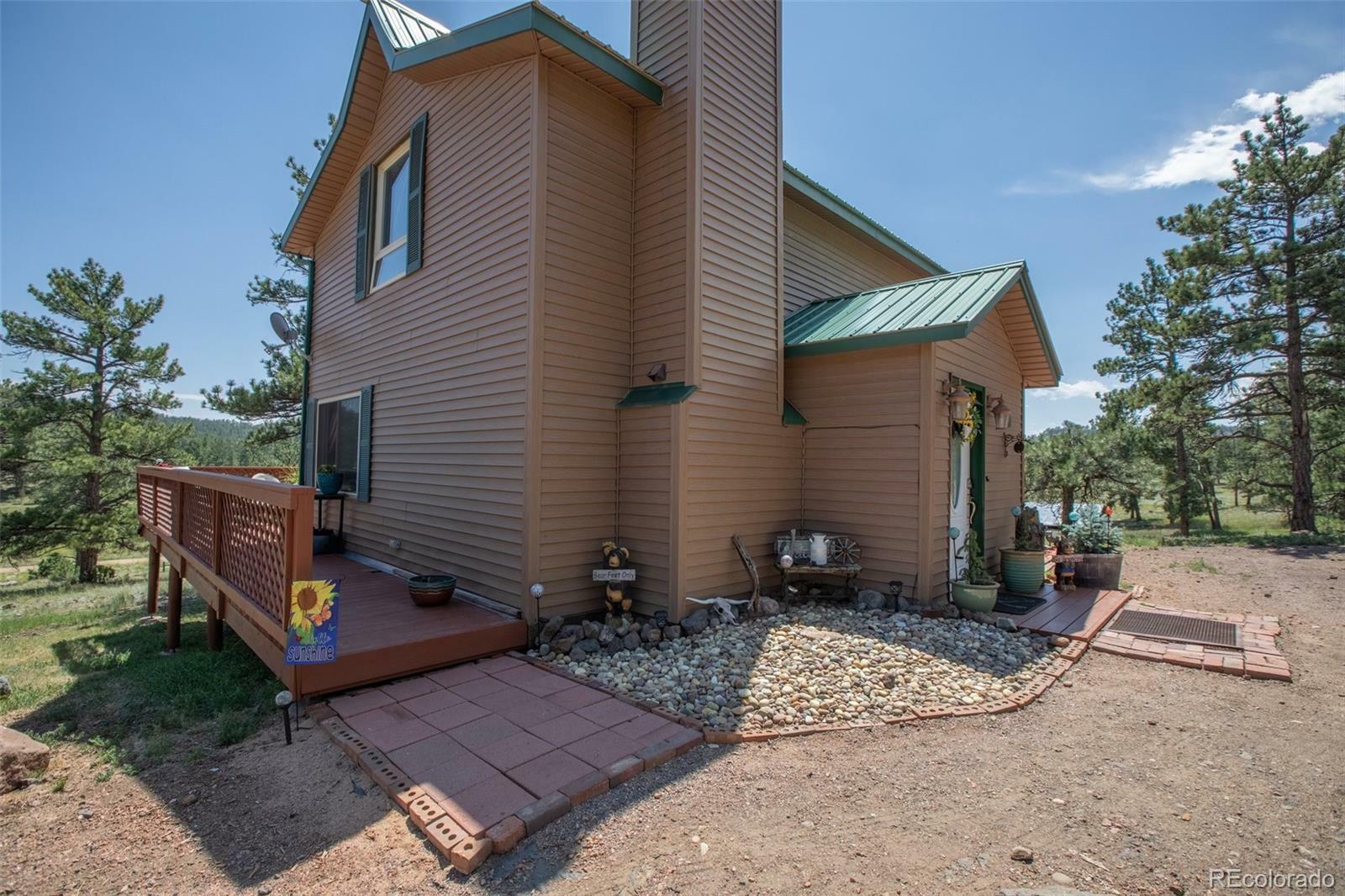 Property Photo:  205 Chinook Road  CO 80820 