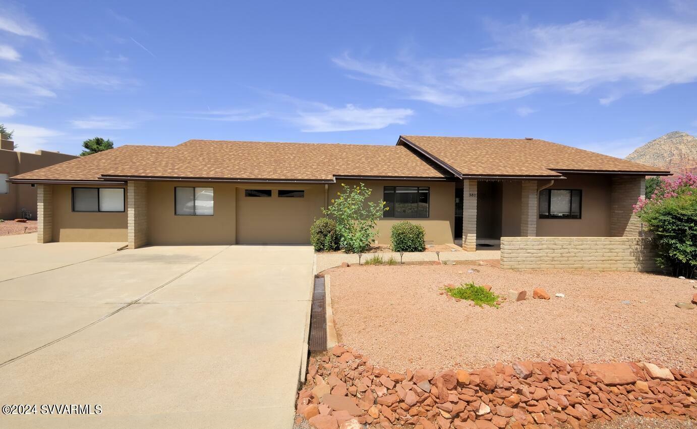 Property Photo:  580 Saddlerock Circle  AZ 86336 