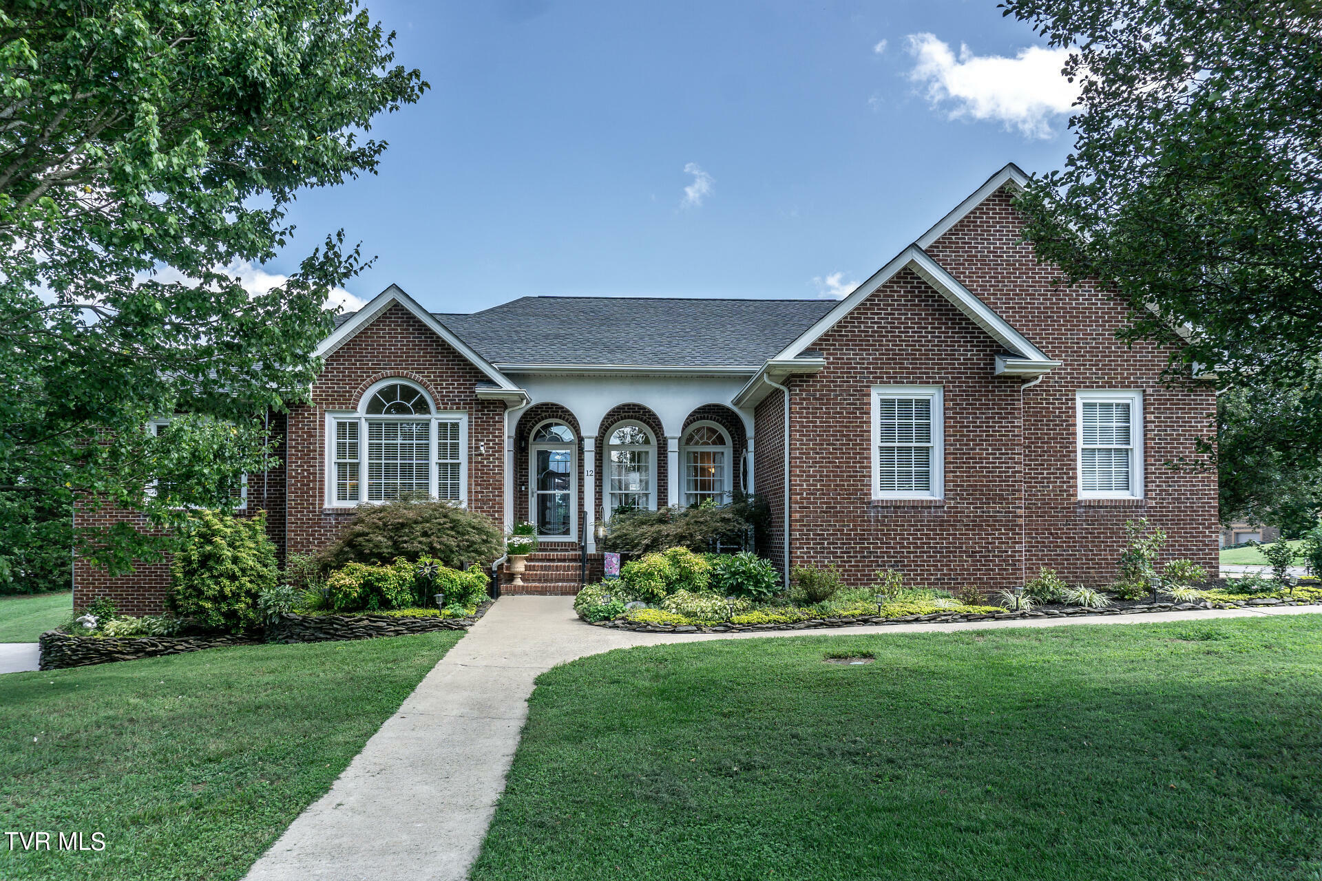 Property Photo:  12 East Ridgefield Court  TN 37745 