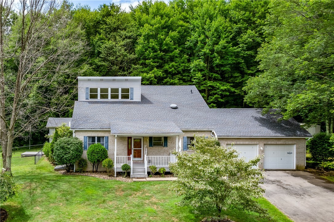 Property Photo:  118 Hunter Ridge Road  PA 16001 