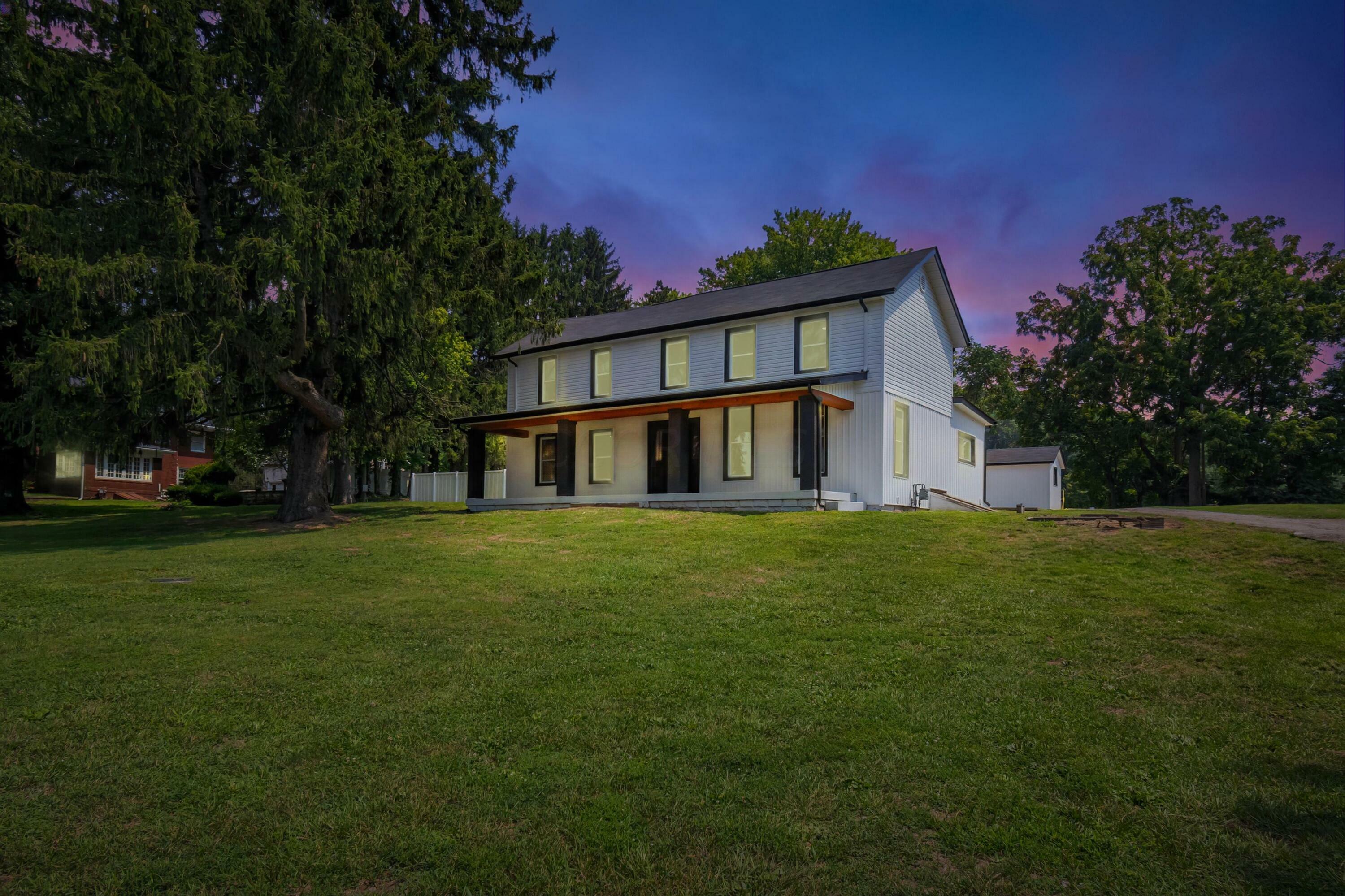 Property Photo:  1860 S River Road  OH 43701 