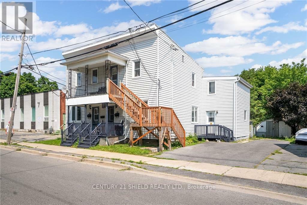 Photo de la propriété:  10 Edward Street  ON K6H 4G5 