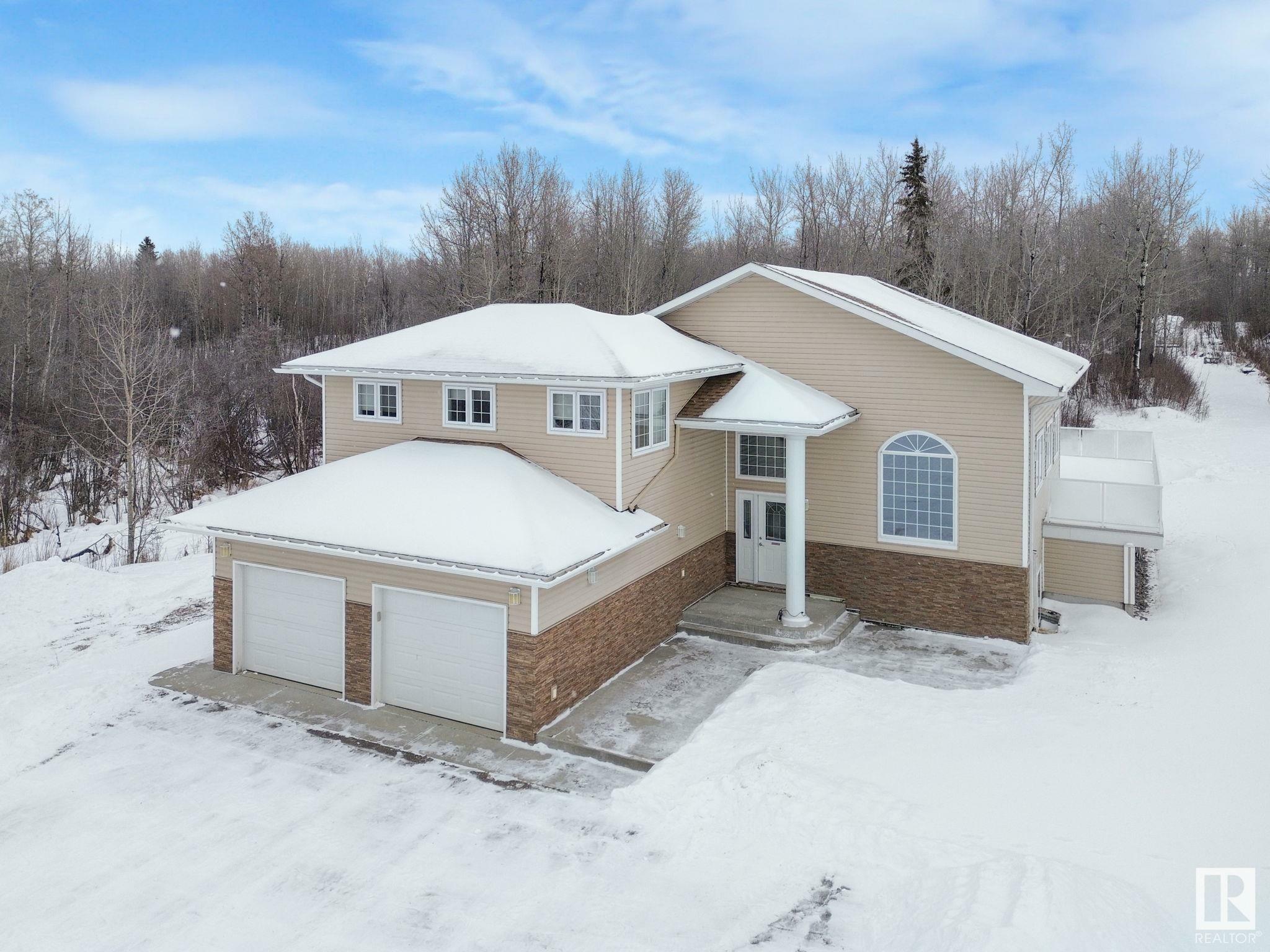 Property Photo:  54013 Rge Rd 30  AB T0E 1V3 