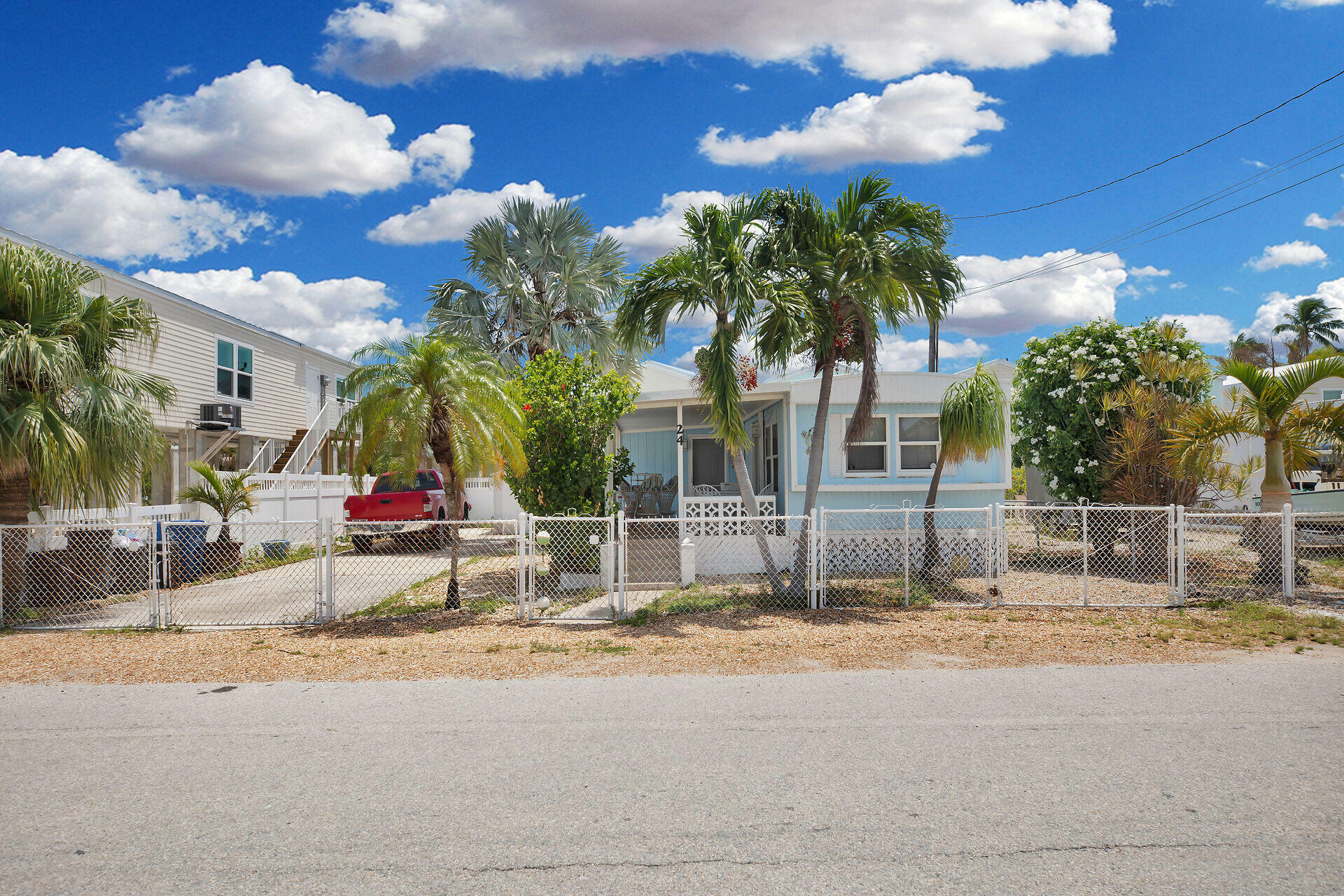 Property Photo:  24 N Conch Avenue  FL 33050 