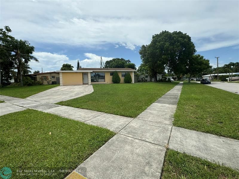 Property Photo:  6101 NW 18th St  FL 33063 