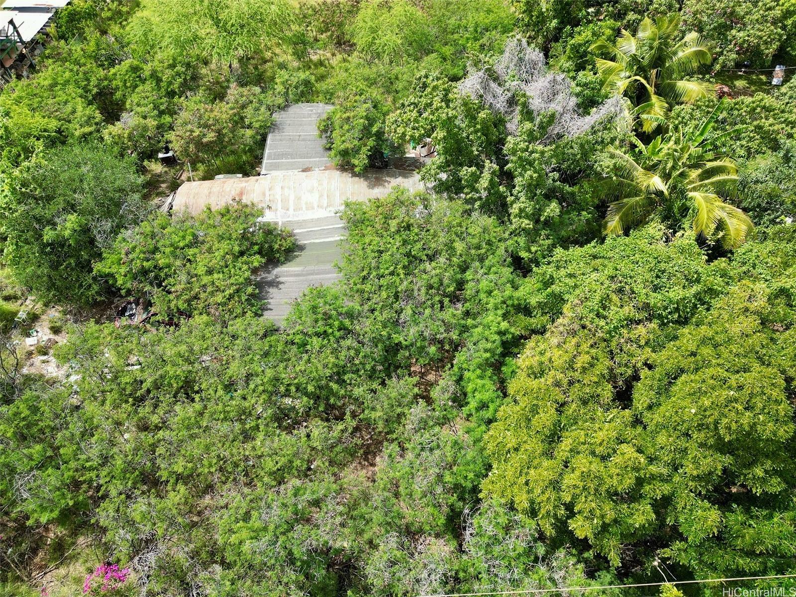 Property Photo:  84-358 Makaha Valley Road  HI 96792 