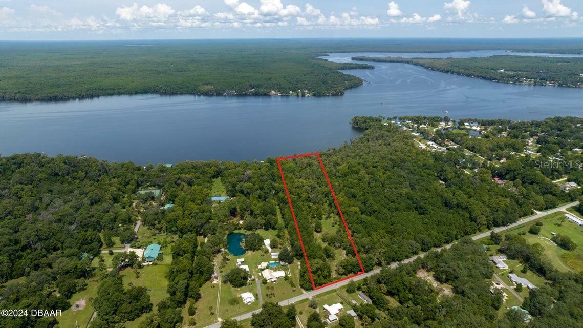 Property Photo:  1249 County Road 309  FL 32112 