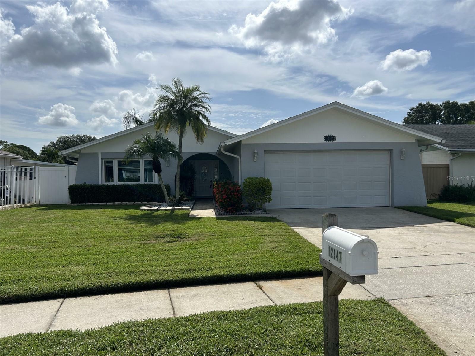 Property Photo:  12147 70th Street  FL 33773 