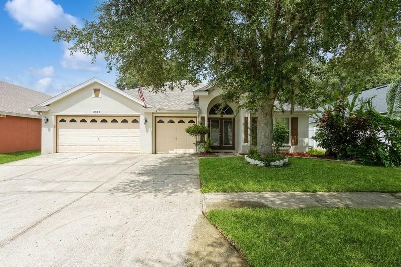 Property Photo:  10538 San Travaso Drive  FL 33647 