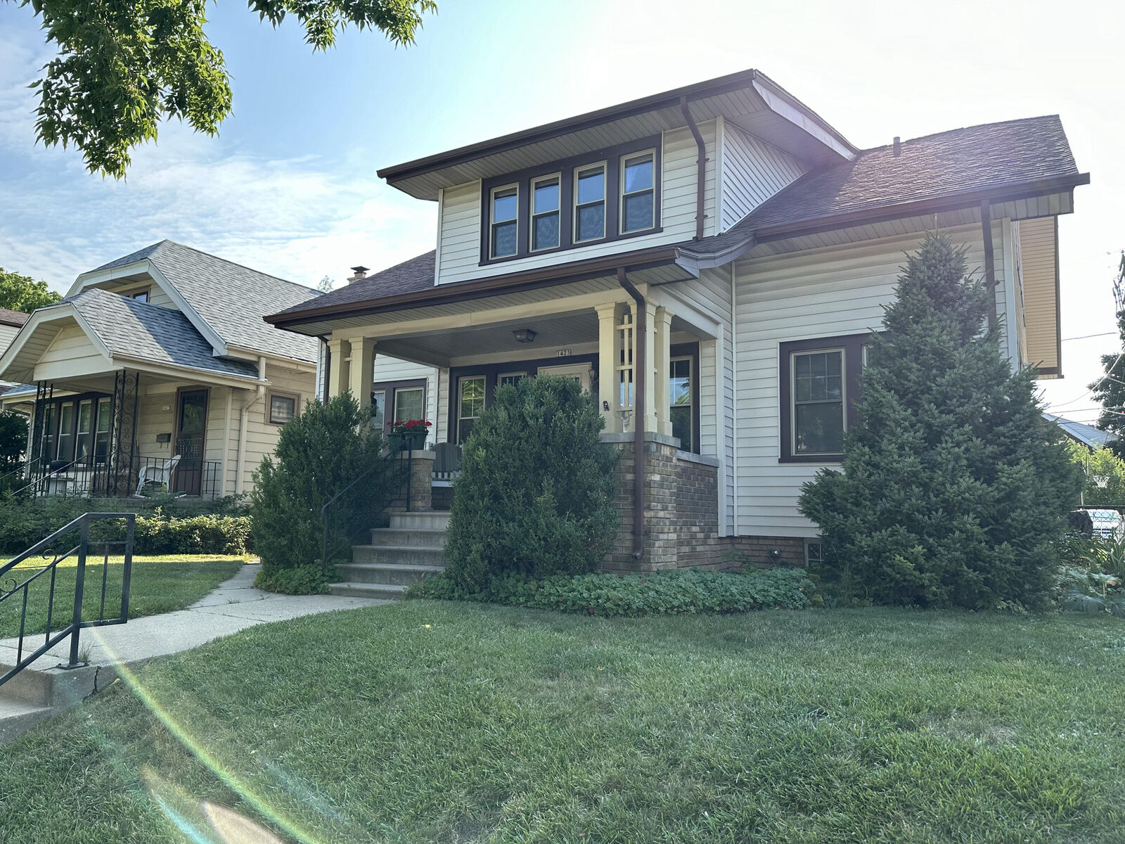Property Photo:  1423 S 57th St  WI 53214 