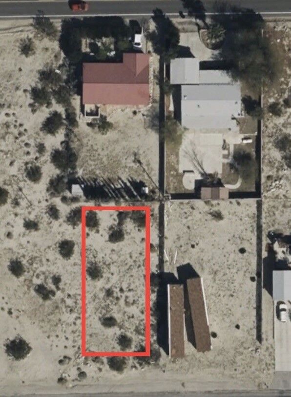 Property Photo:  0 0  CA 92240 