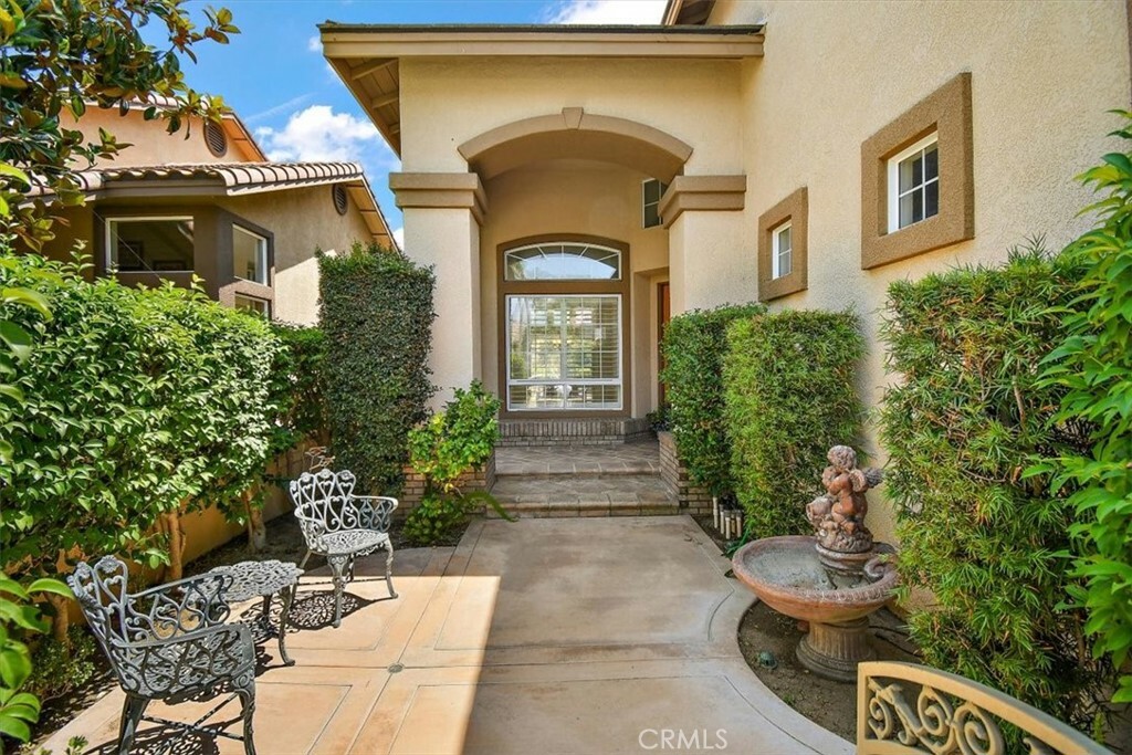 Property Photo:  1056 S Miles Court  CA 92808 