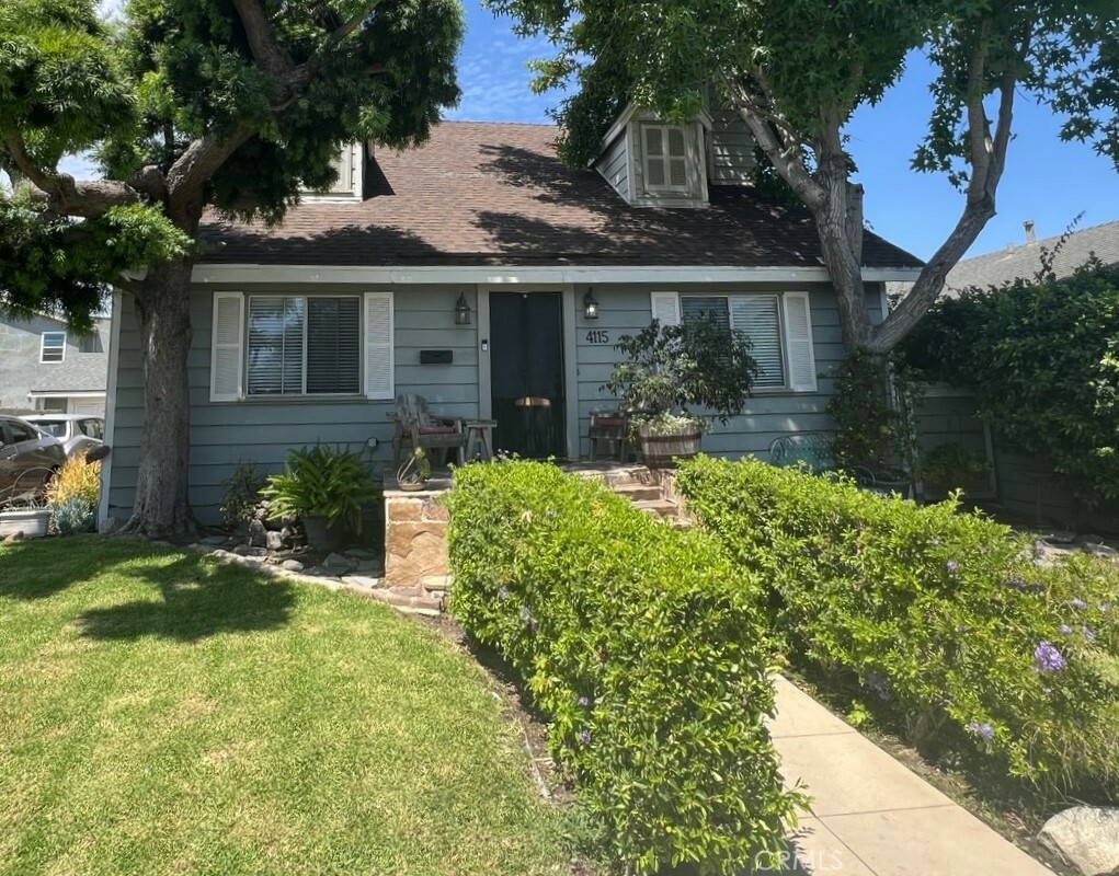 Property Photo:  4115 E 6th Street  CA 90814 