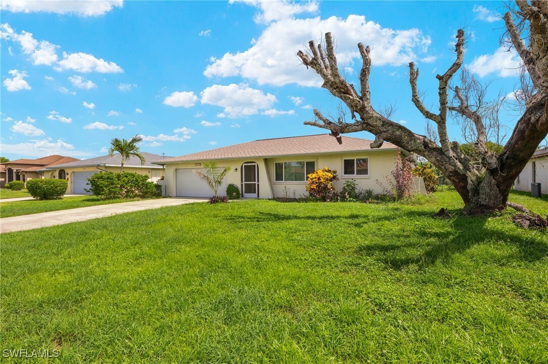 Property Photo:  1318 SE 14th Street  FL 33990 