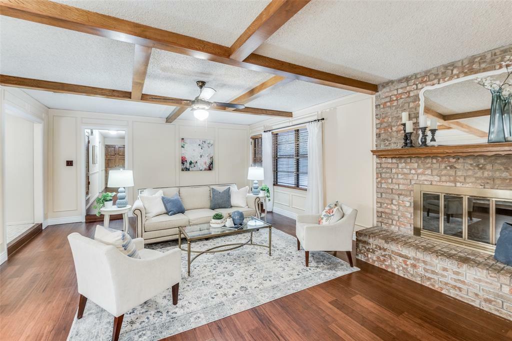 Photo de la propriété:  2840 Brookshire Drive  TX 76051 