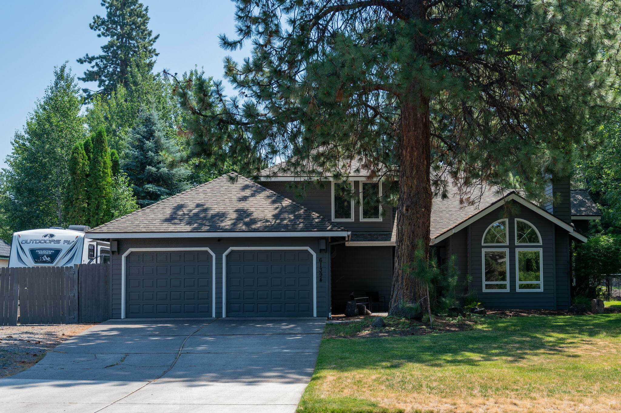 Property Photo:  61394 SE Orion Drive  OR 97702 