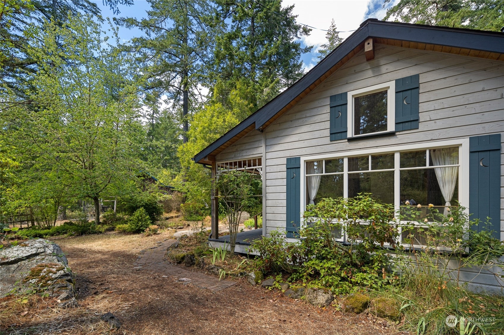 Property Photo:  496 Hidden Meadows Lane  WA 98250 