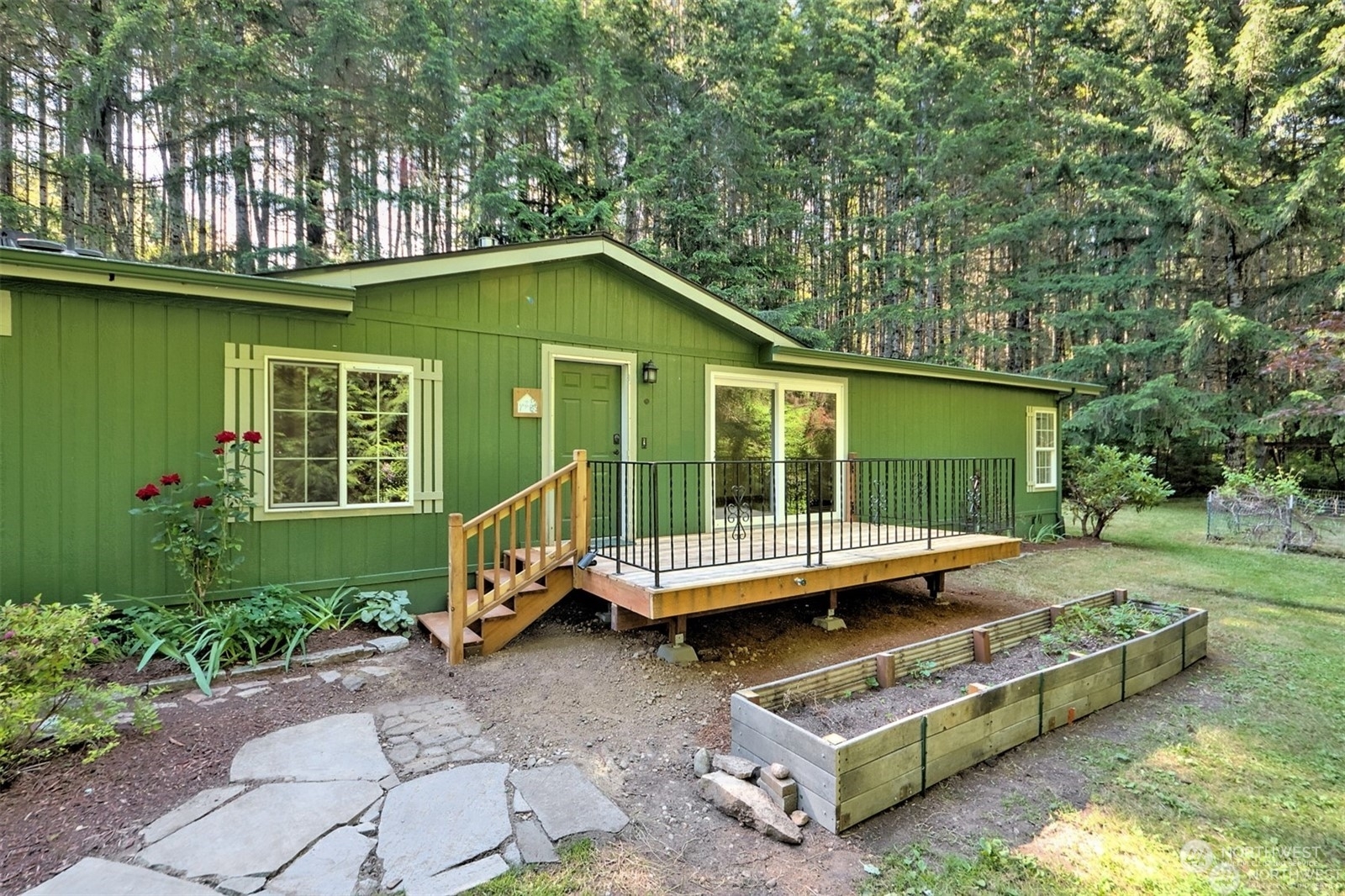 Property Photo:  101 E Dream Lane  WA 98528 