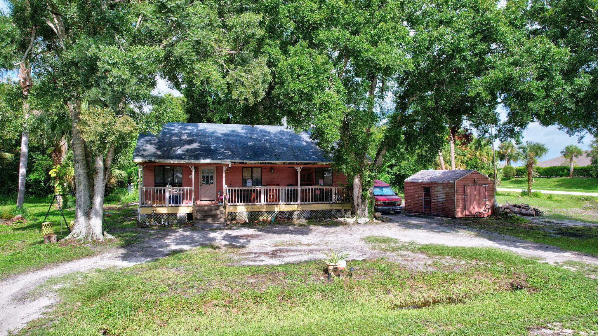 Property Photo:  2315 SW 28th Avenue  FL 32968 