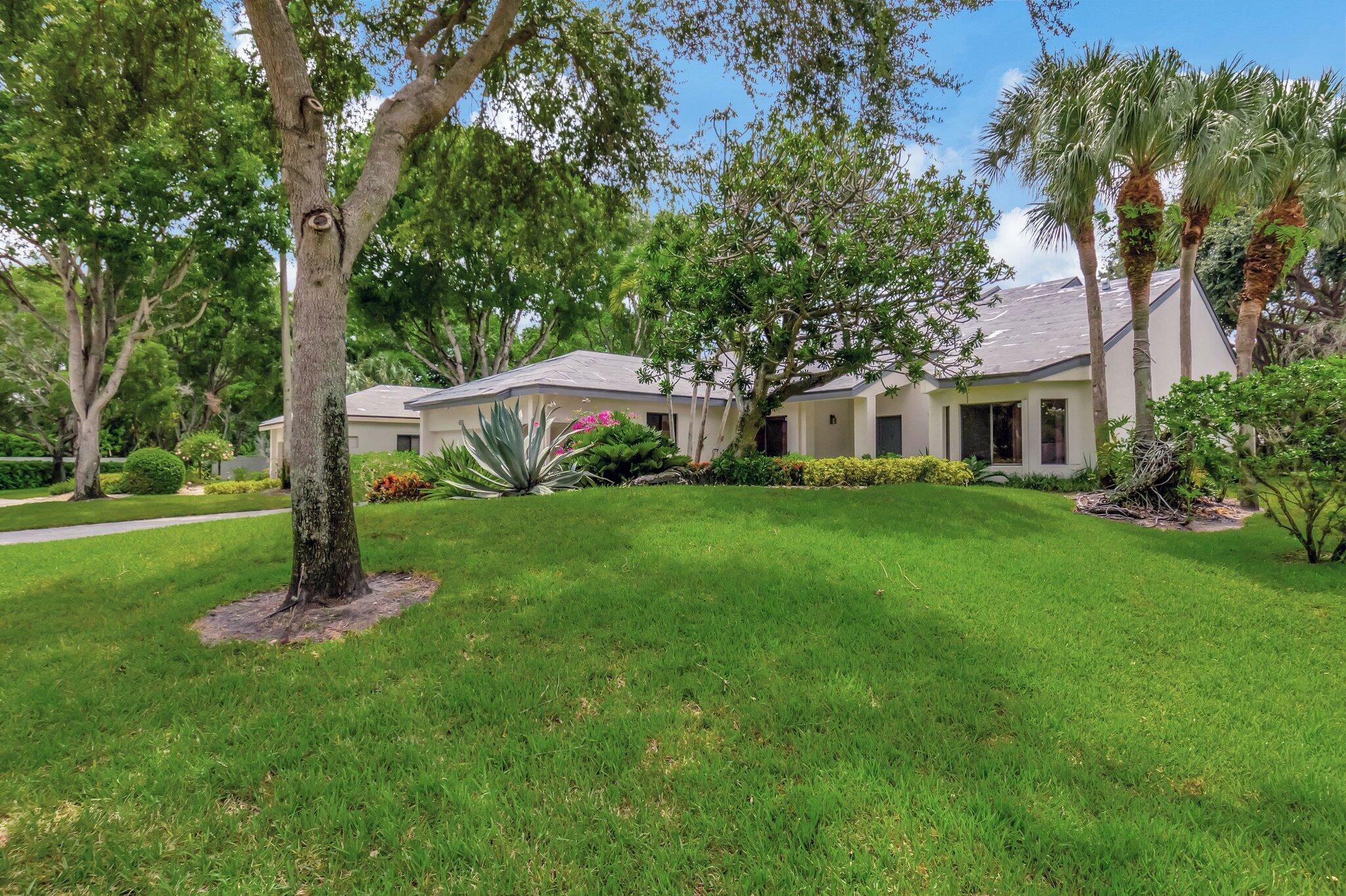 Property Photo:  69 Bristol Drive  FL 33436 