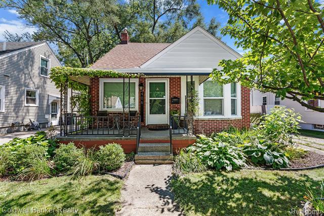 Property Photo: 406 N Campbell Road MI 48067