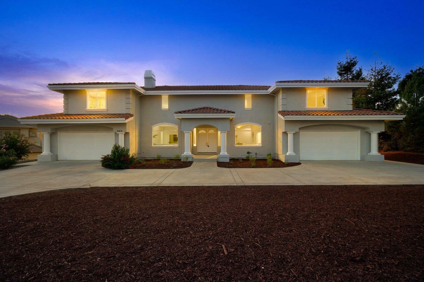 Property Photo:  860 Wooded Hills Court  CA 94539 