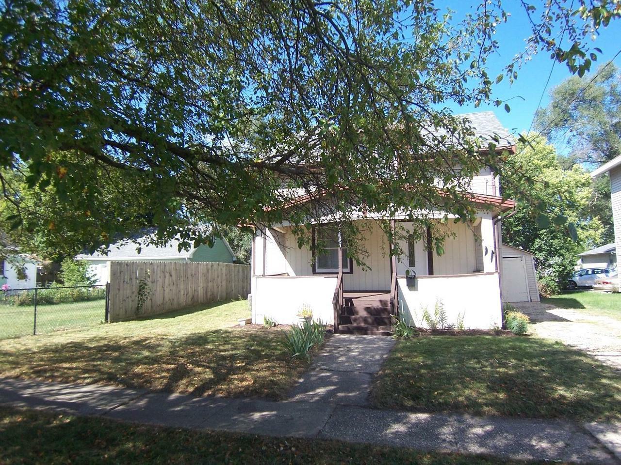 Property Photo:  1860 Park Avenue  WI 53511 