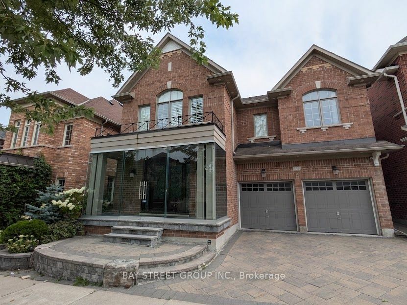 Property Photo:  