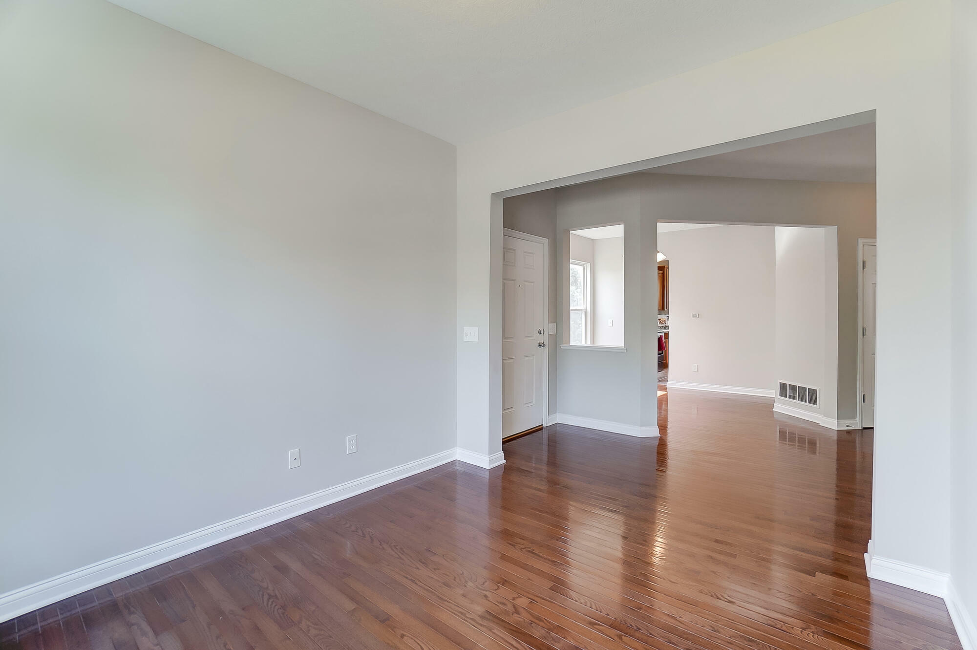 Property Photo:  580 Scott Farms Boulevard  OH 43040 