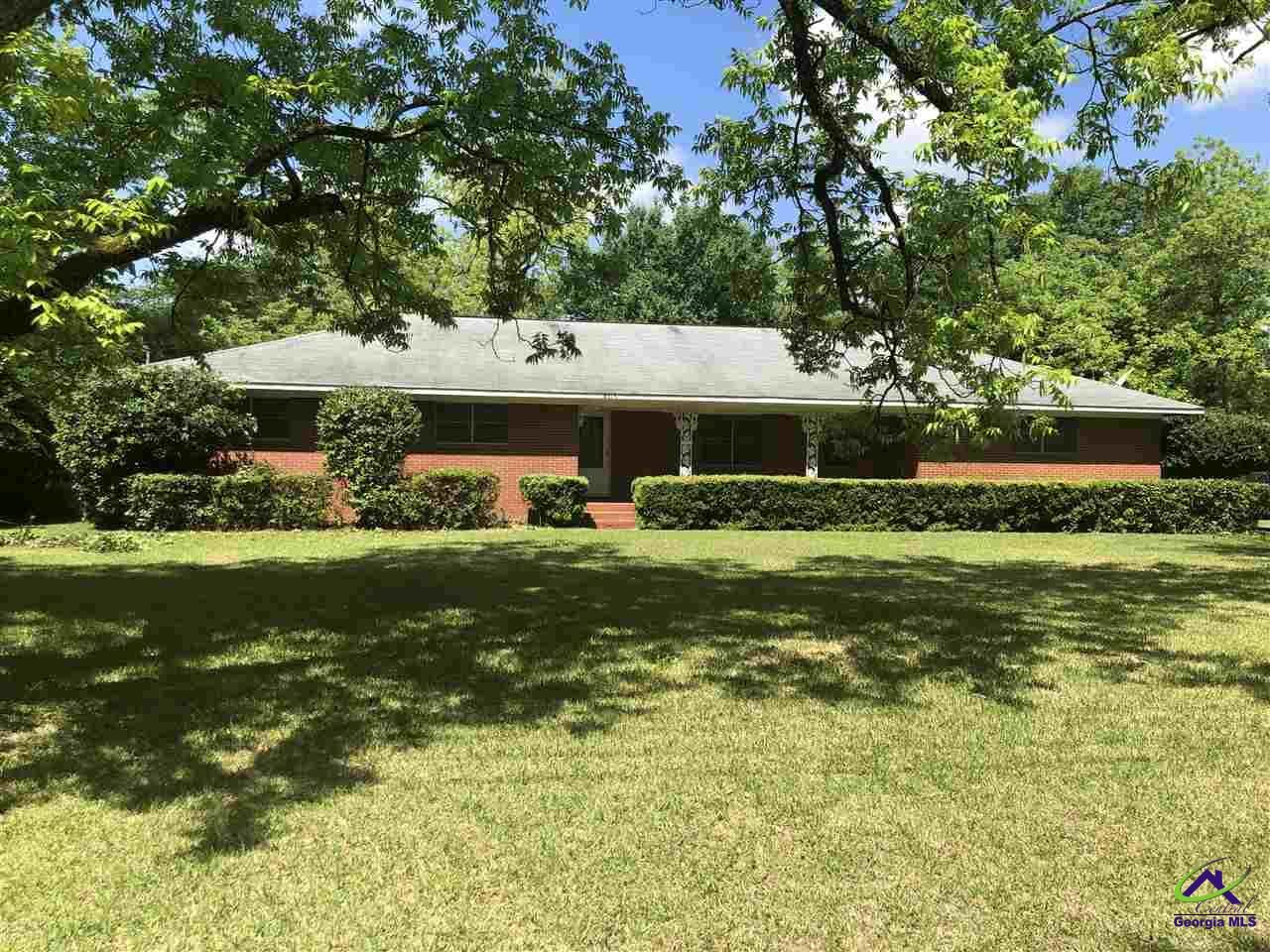Property Photo:  405 Hardeman Avenue  GA 31030 