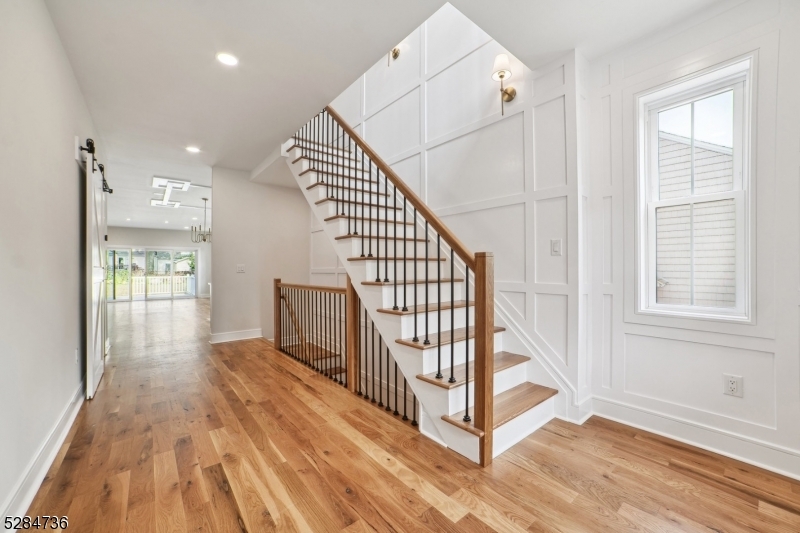 Property Photo:  40 Oakwood Ave  NJ 07039 