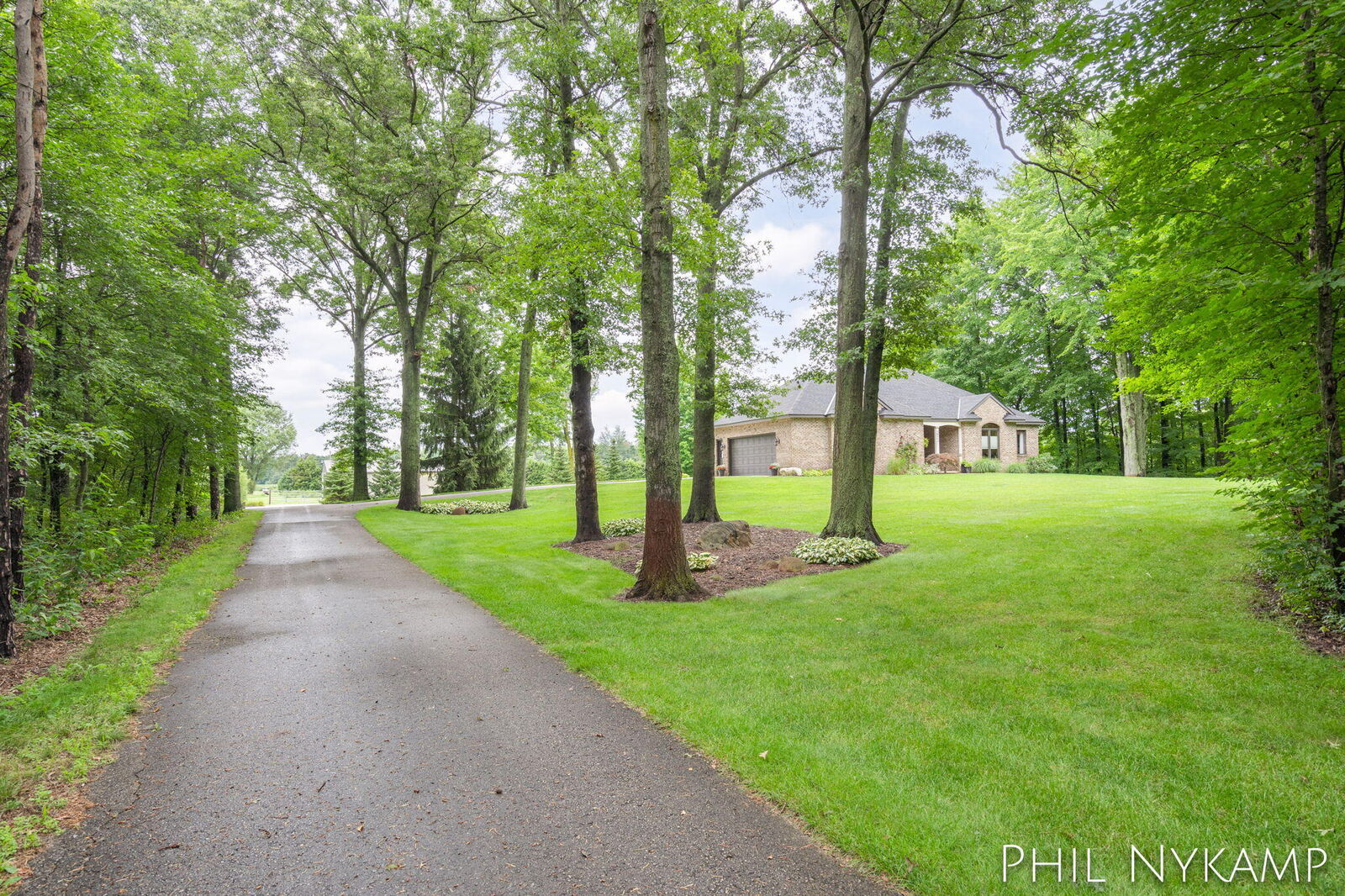 Property Photo: 15111 Ransom Street MI 49424